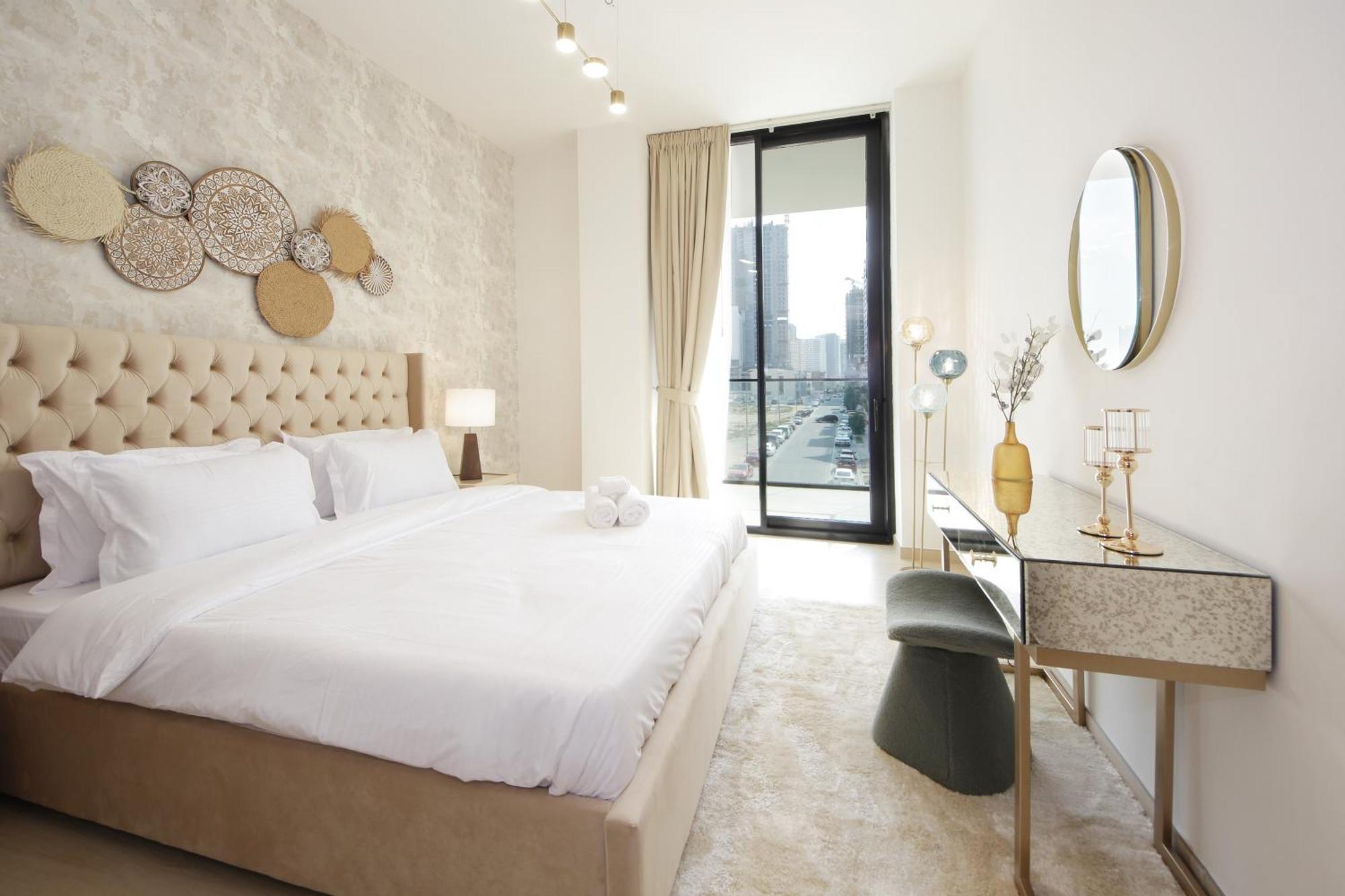 Apartment Modern 2 Bedroom In Binghatti Crescent Jvc- Truebleu *