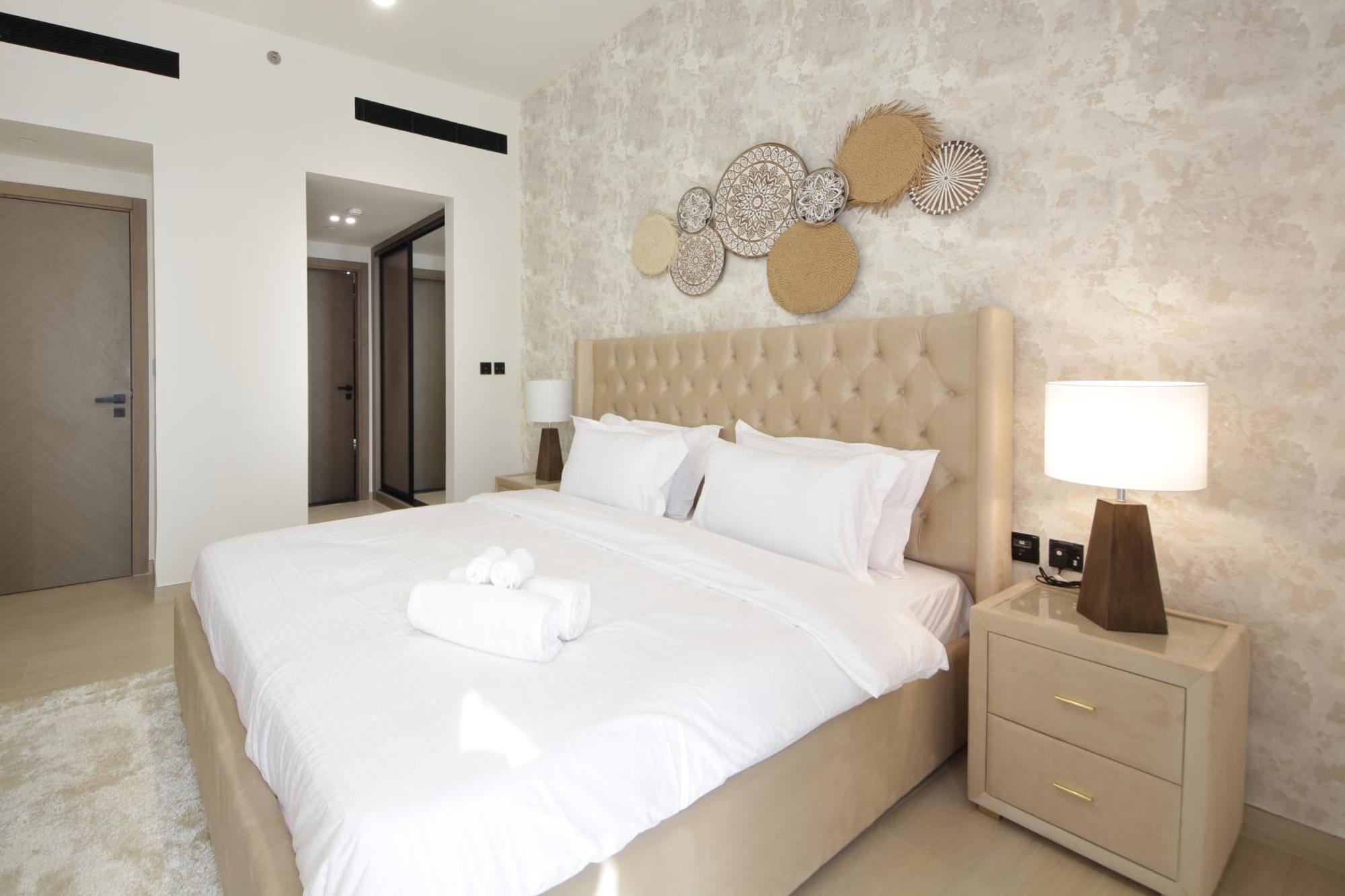 Modern 2 Bedroom In Binghatti Crescent Jvc- Truebleu Dubai